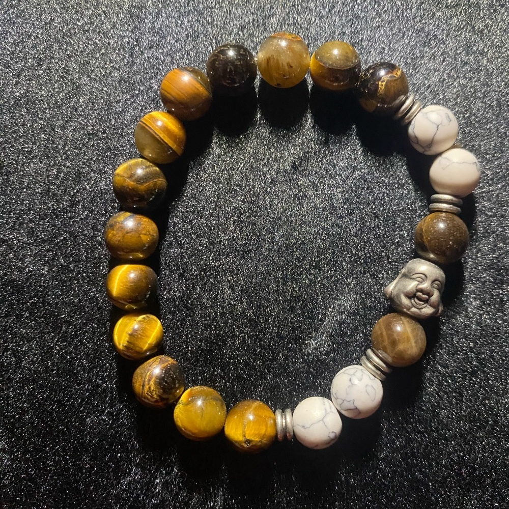 Tiger’s Eye & Howlite Buddha bracelet